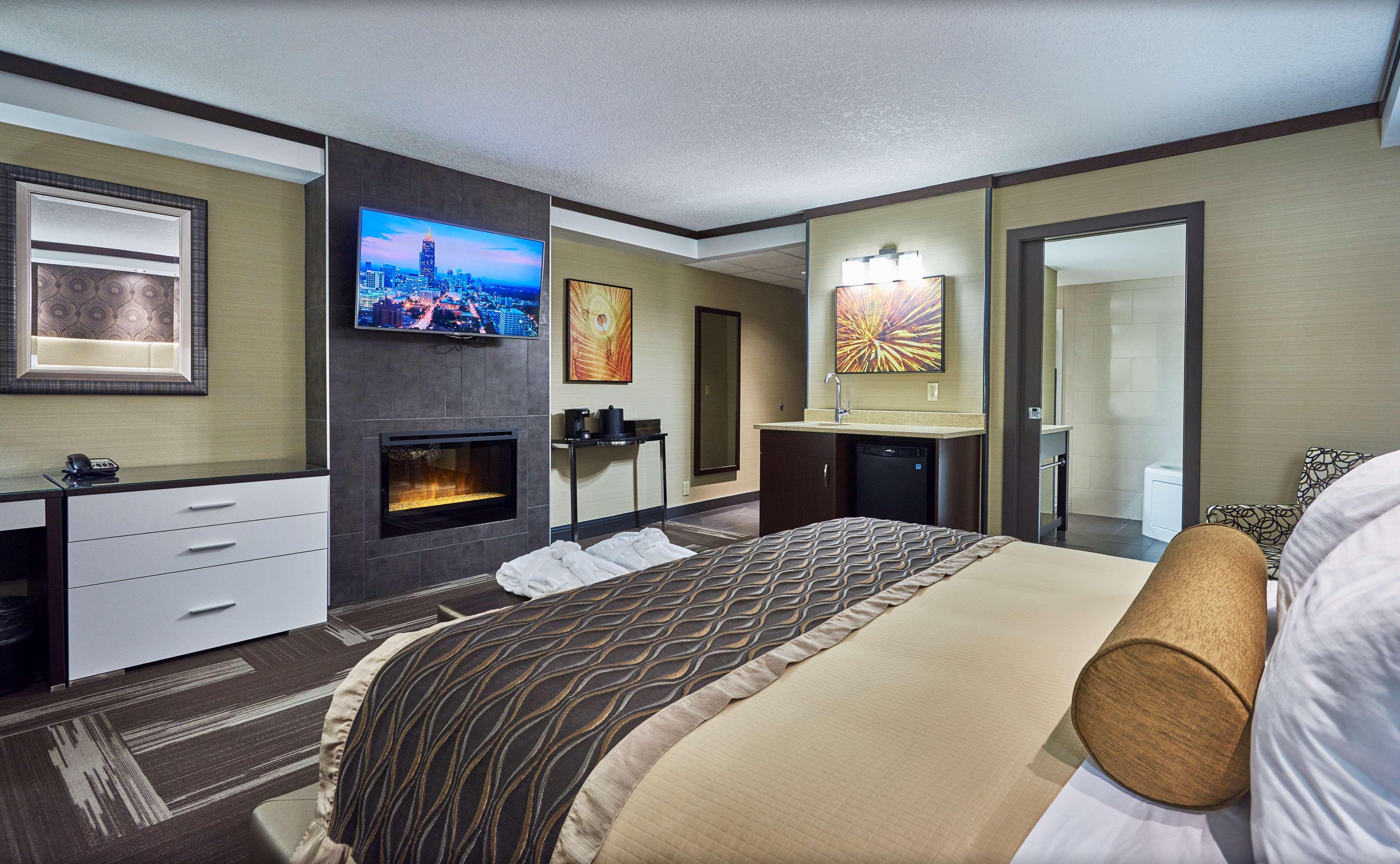 Best Western Plus Edmonton Airport Hotel Leduc Extérieur photo