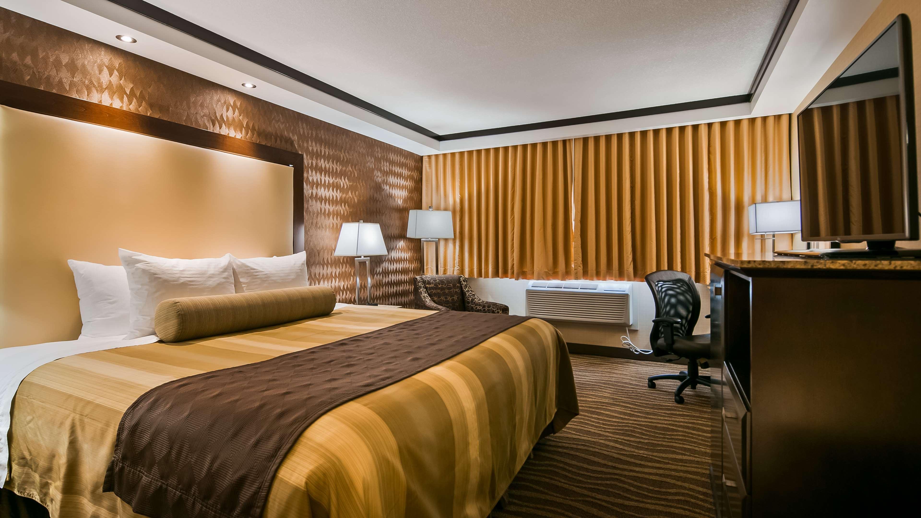 Best Western Plus Edmonton Airport Hotel Leduc Extérieur photo