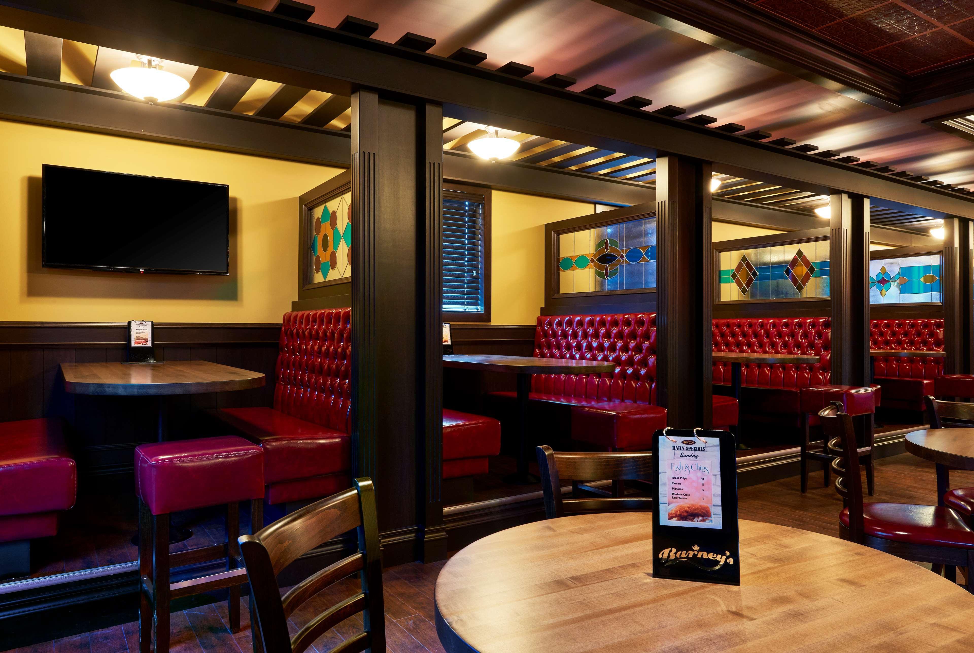 Best Western Plus Edmonton Airport Hotel Leduc Extérieur photo