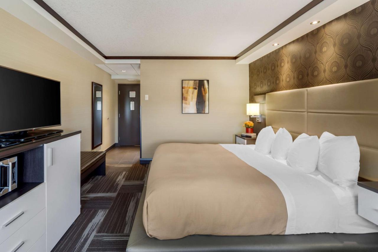 Best Western Plus Edmonton Airport Hotel Leduc Extérieur photo